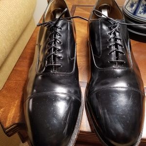 Men's Johnston & Murphy Melton Shoes. Black